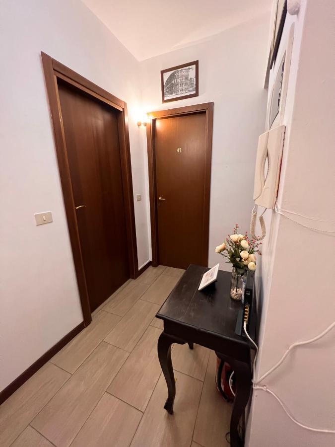 Booking Inn Settembre 95 Рим Экстерьер фото